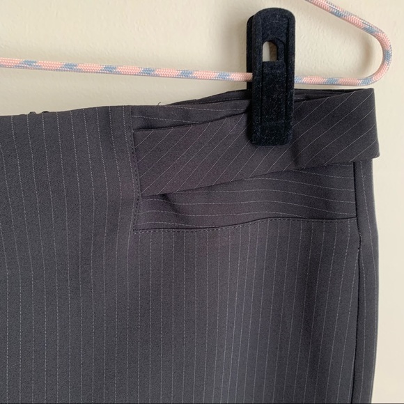United Colors of Benetton Classic Pin Stripe Skirt Black Sz 10 - Picture 3 of 14